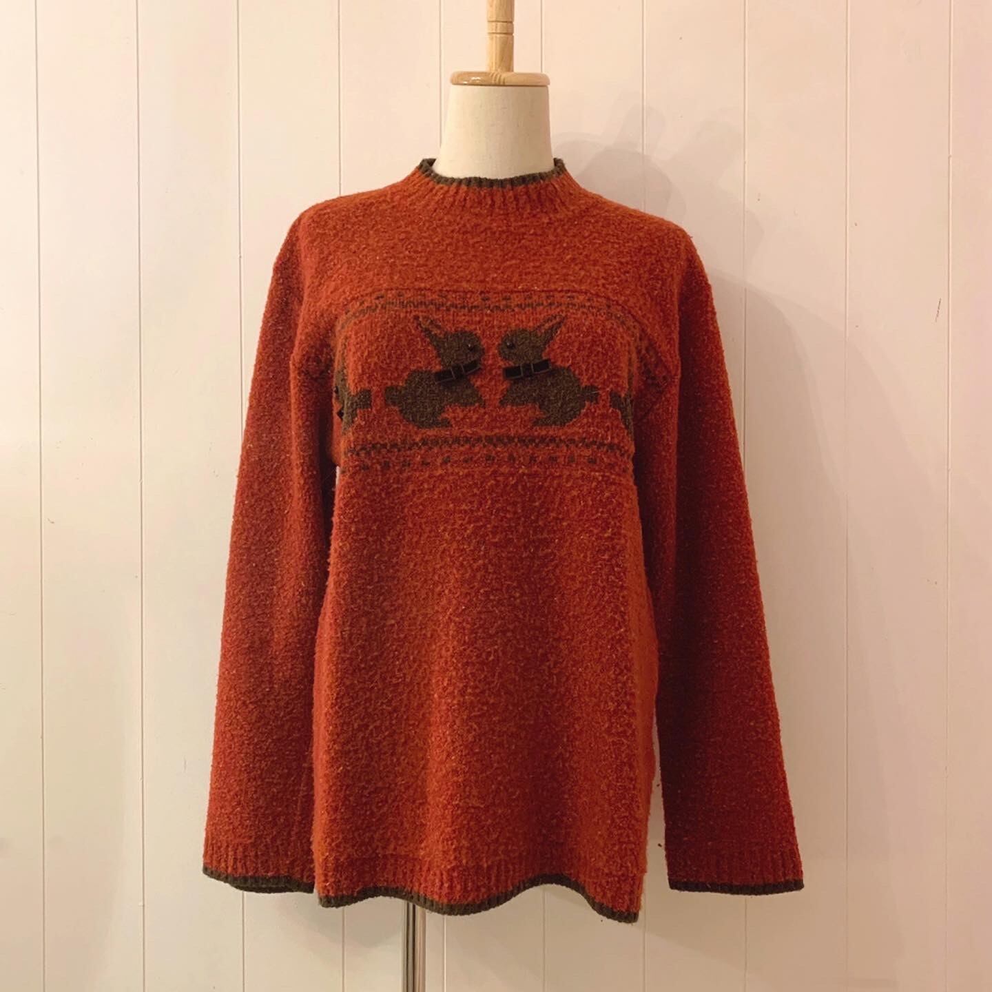 brown rabbit nep sweater