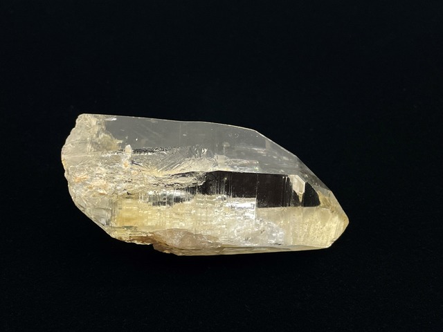 ポイント（山梨県八幡山水晶）