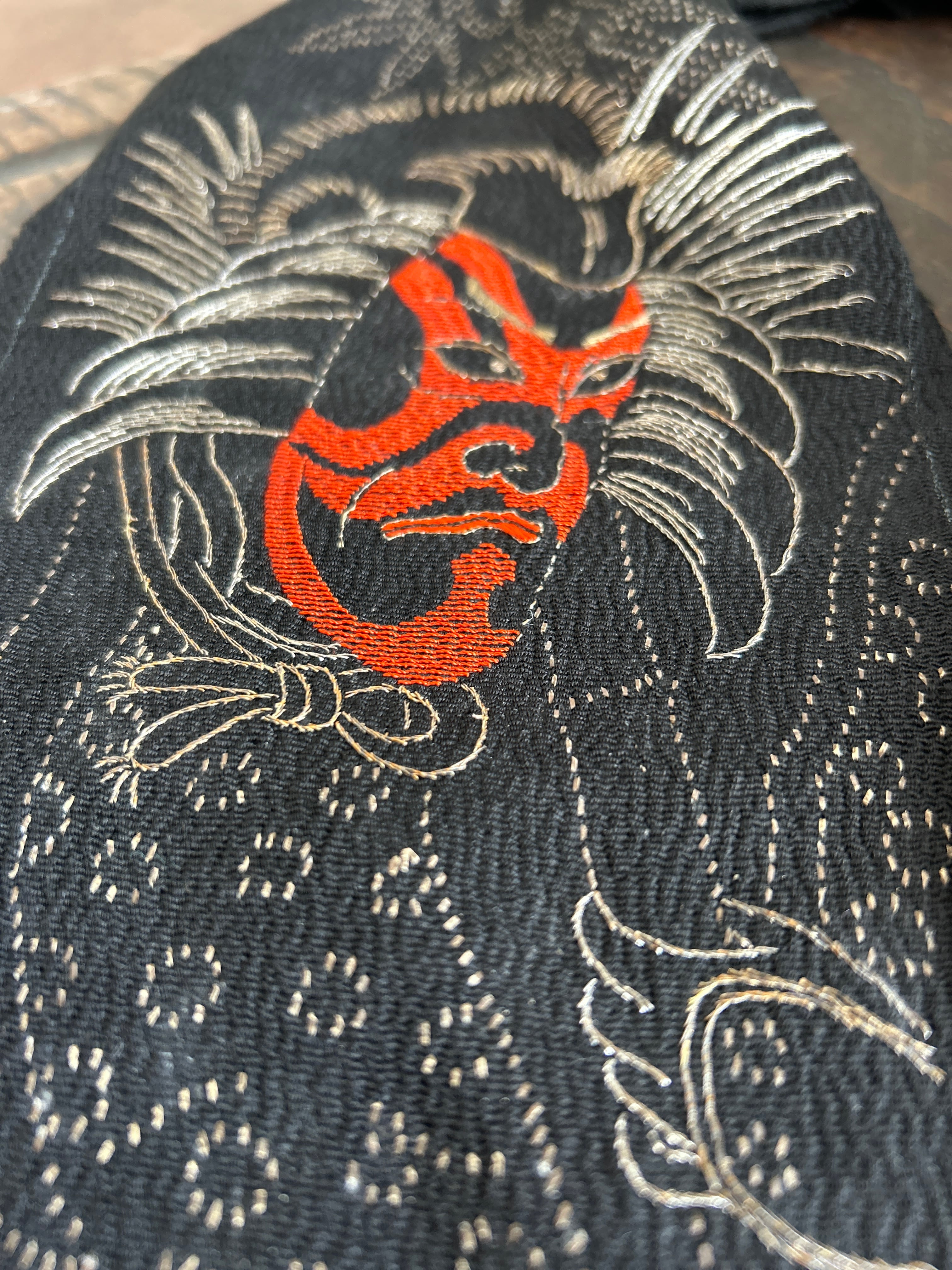 アンティーク刺繍半襟　暫