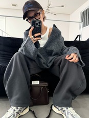 corduroy lettering cap/brown