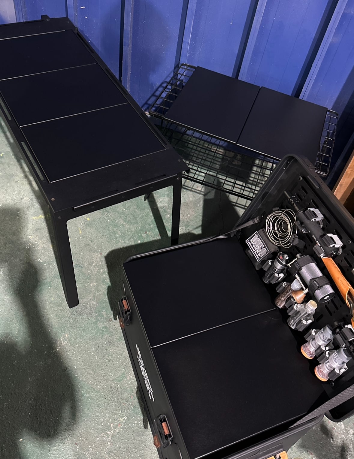 TABLE TOP 