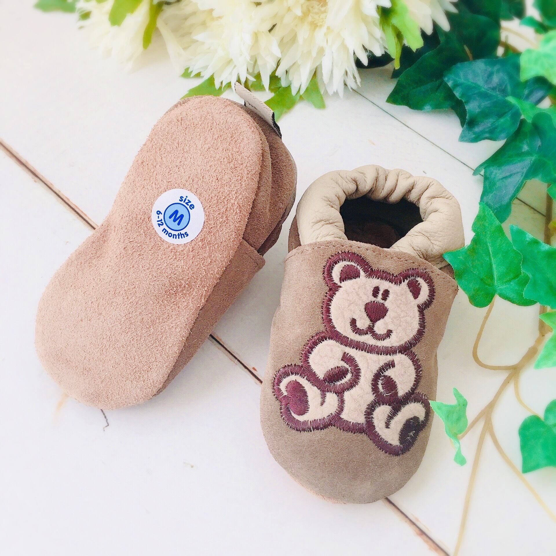 送料無料*【ベビーシューズ付き専用お名前プレート付きメモリアル