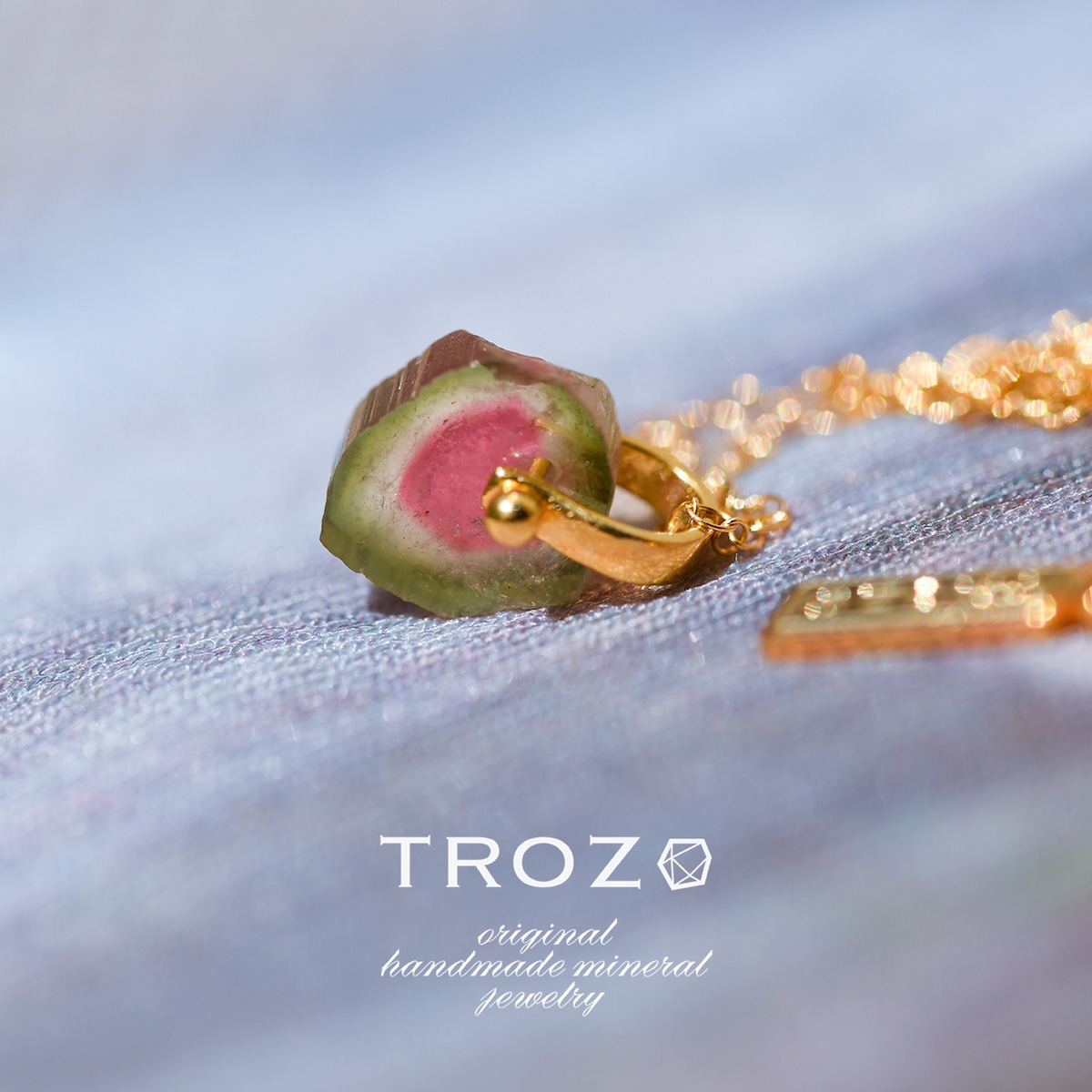 017 Water Lilies Collection】 トルマリン 鉱物原石 14kgf ネックレス 