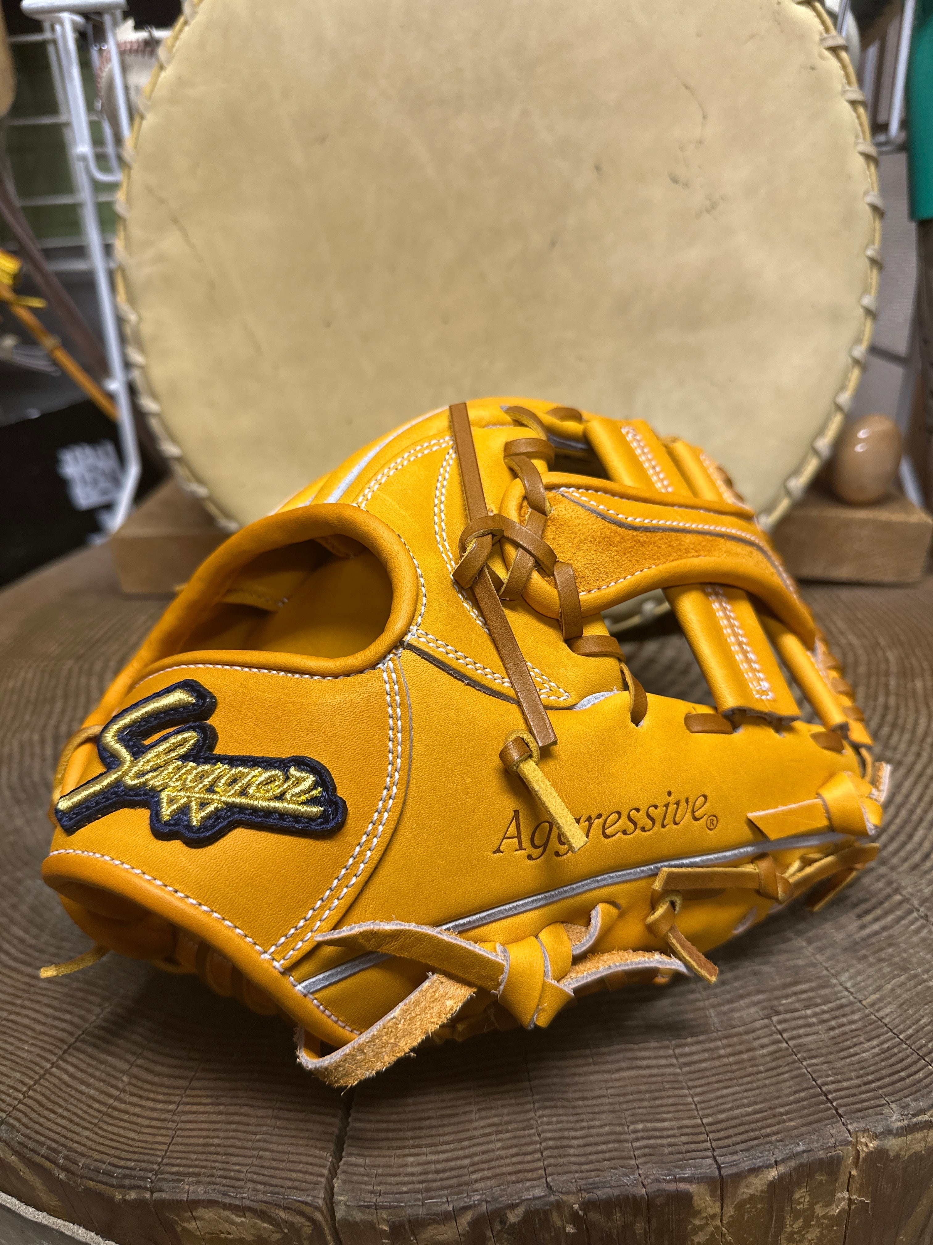 Slugger(スラッガー)硬式内野手用グローブ | PAY ID