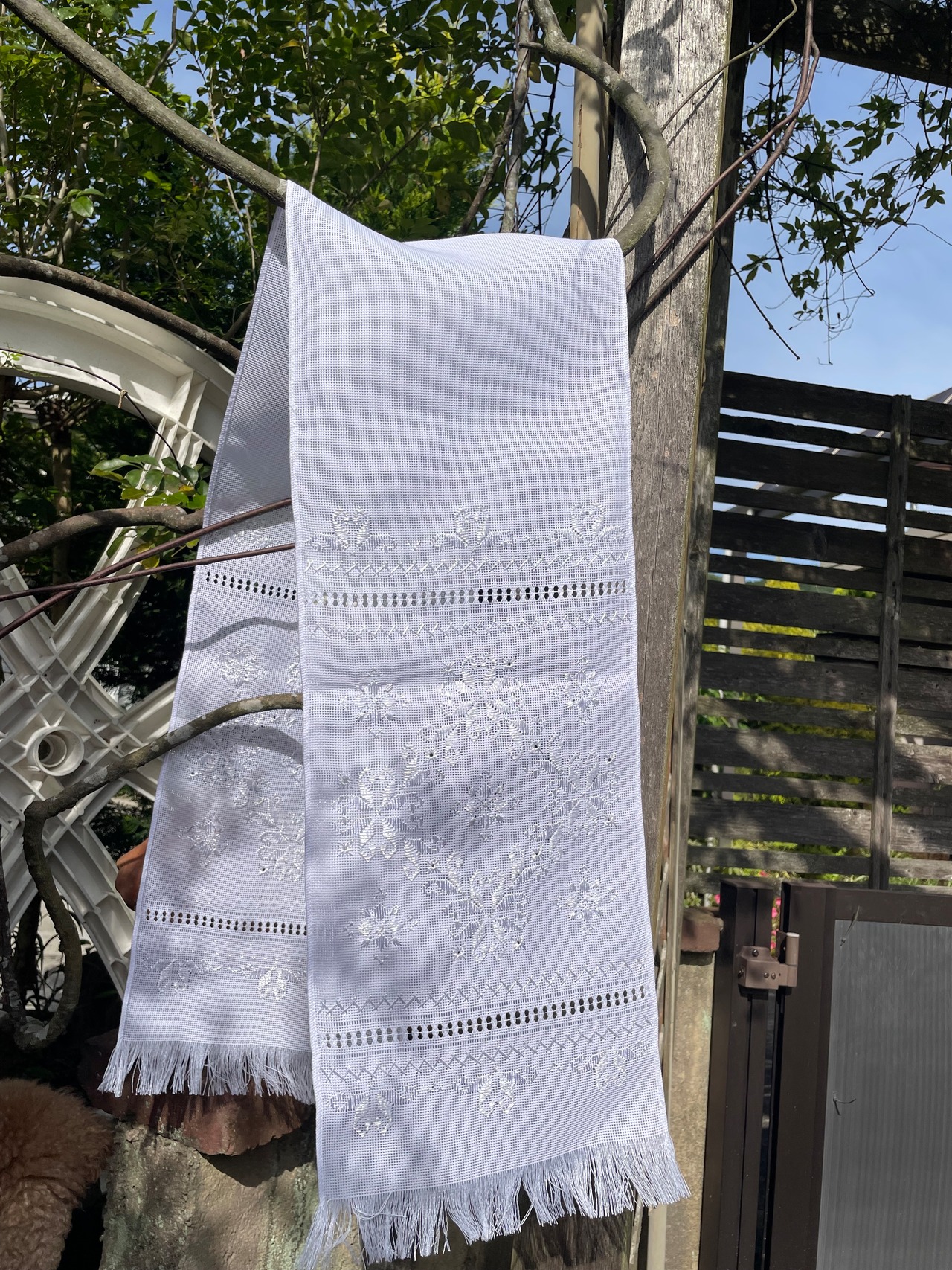 ウクライナ伝統手刺繍祭具タオル「ルシニク」 - 4