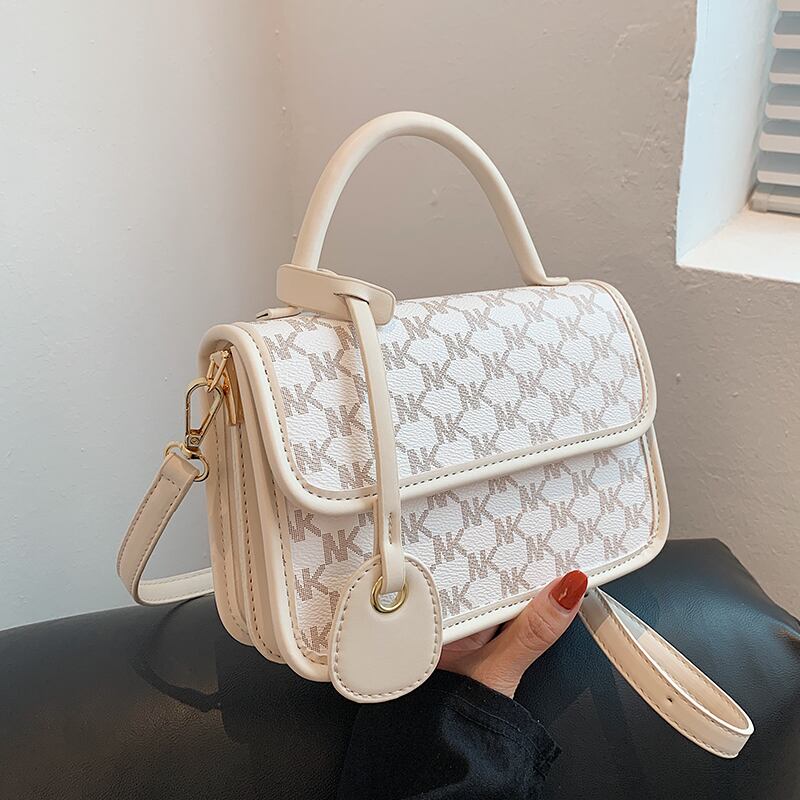 サマーレッド 夏物 スクウェア メッセンジャーバッグ 手作りハンドバック11512716594