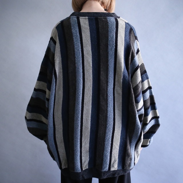 cold color gimmick stripe pattern loose knit