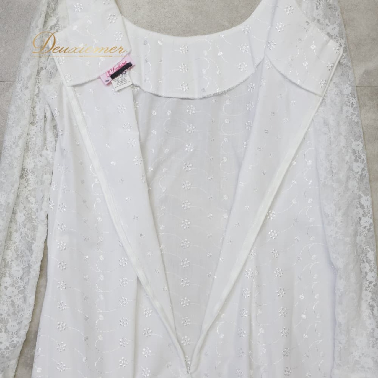 フラダンス 衣装 CC Fashions CCファッション ワンピース ドレス ホワイト系 ハワイ製 ワンカラー レース 刺繍 シースルー 長袖 上品 きれい 高級感 かわいい 華やか 鮮やか 明るい 白 ハワイアン アロハ フラ ダンス レッスン 練習