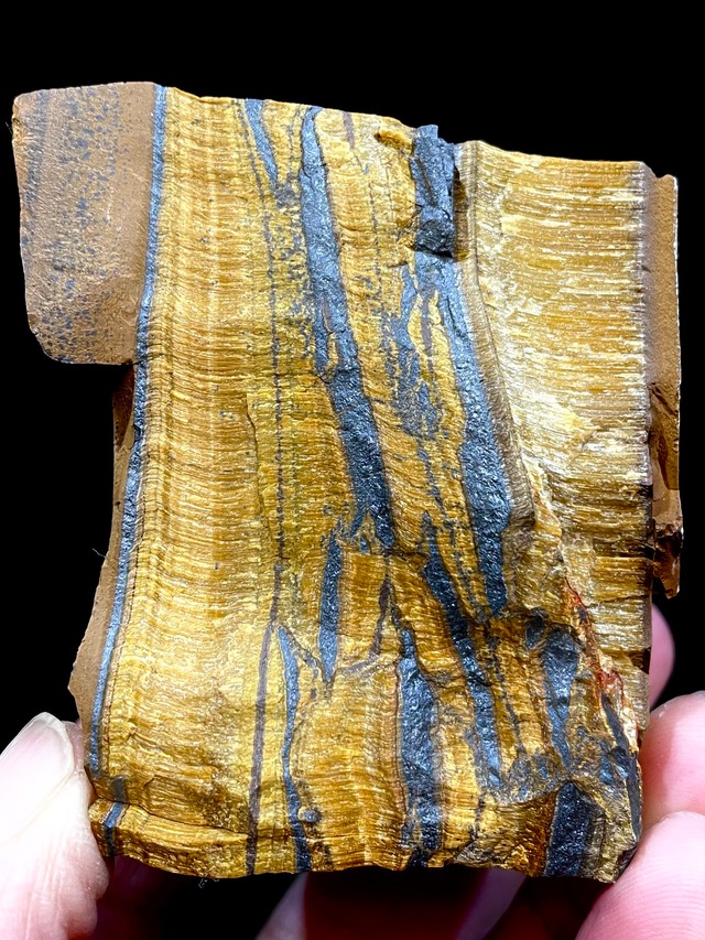 5) 揺るぎない自信！「タイガー・アイ」原石(大型)