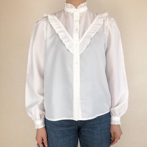 Frill blouse