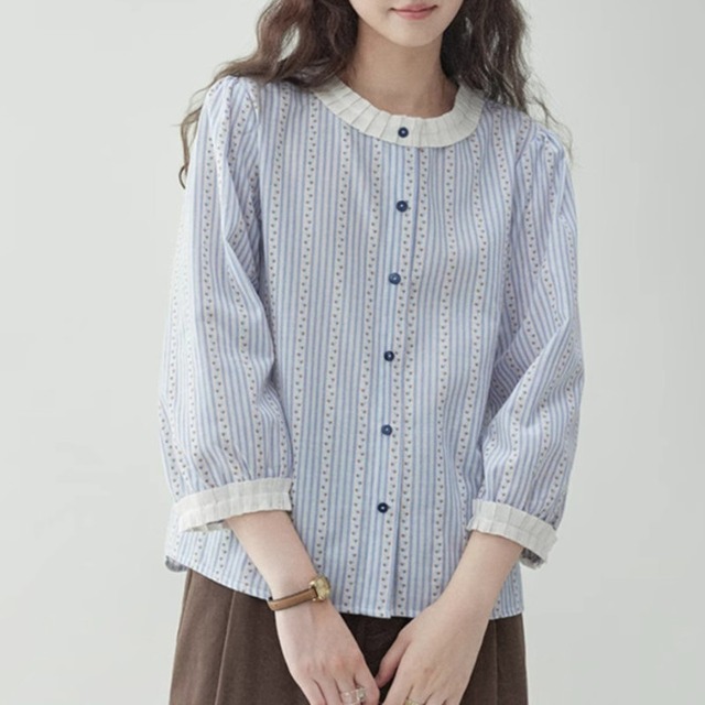 blue striped lace edge blouse m0499