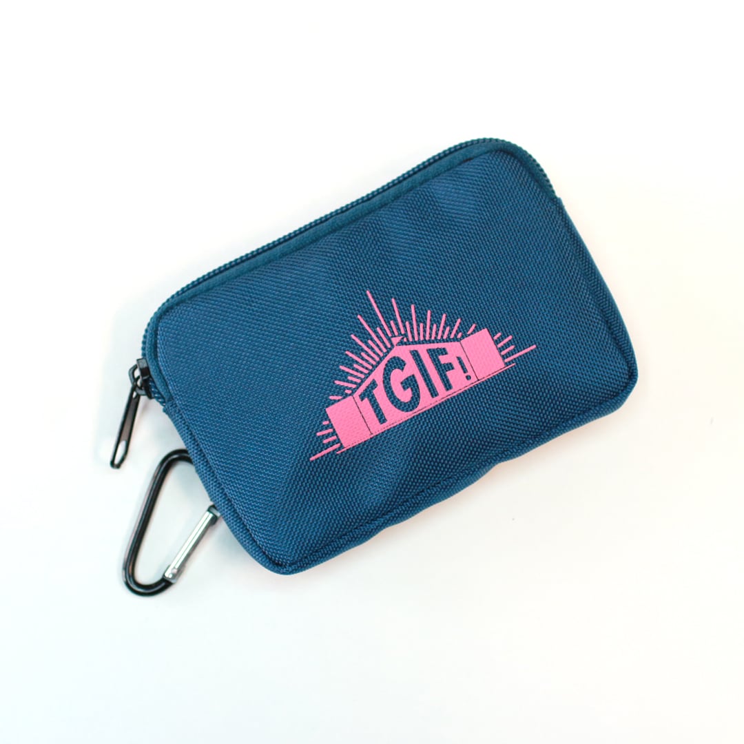 フェスバッグ TGIF! カラビナ付きコインポーチ | フェスバッグブランド