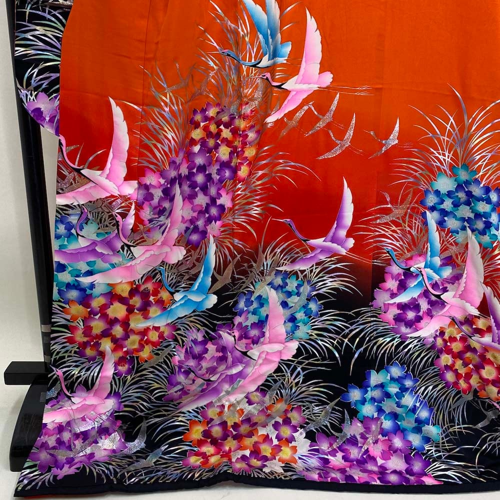 本振袖 引き振袖 正絹 赤色 オレンジ 黒 鶴 紫陽花 古典 刺繍 結婚式