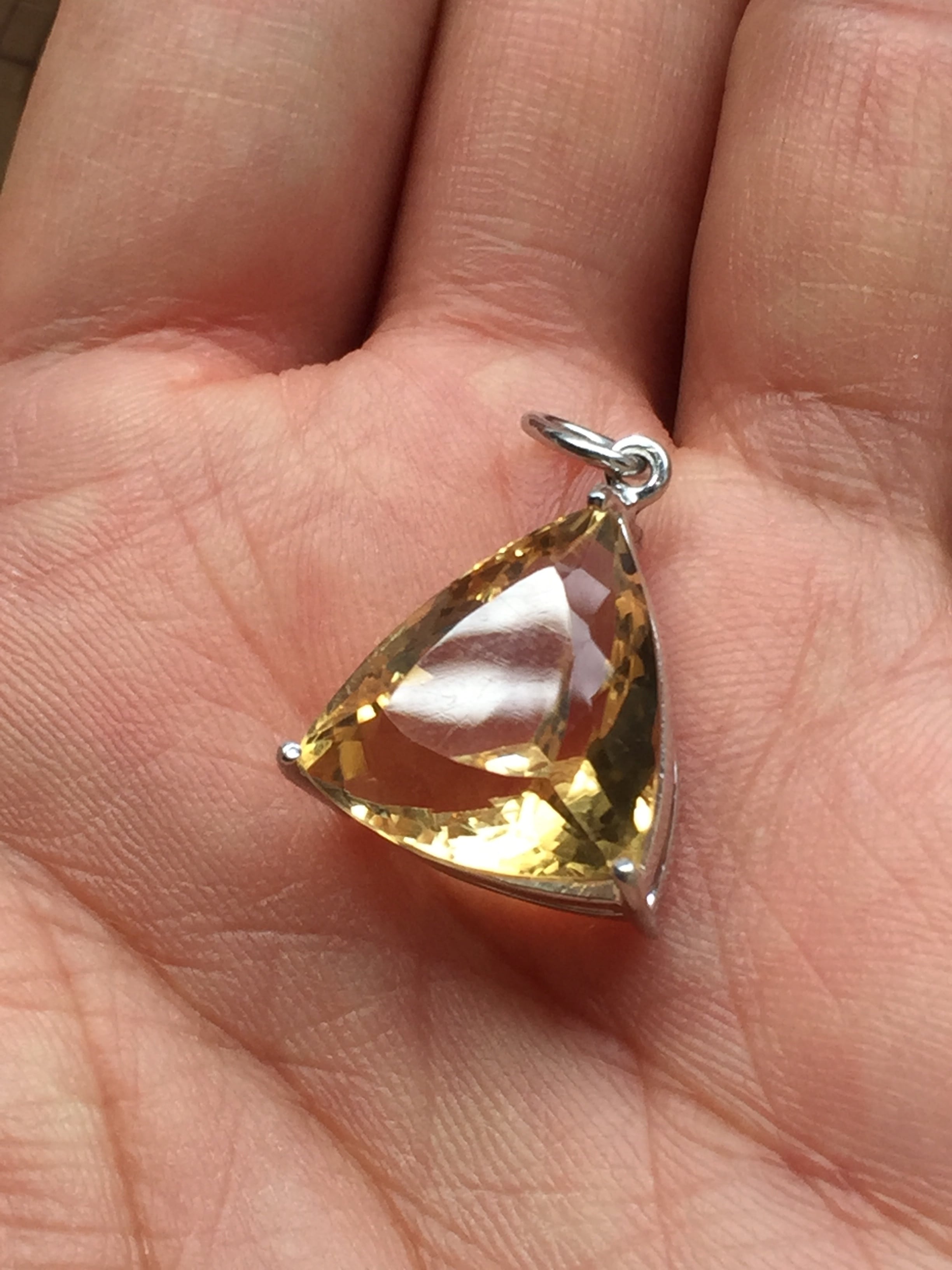 天御中主尊（アメノミナカヌシ）様のメッセージ付 宝石質シトリン