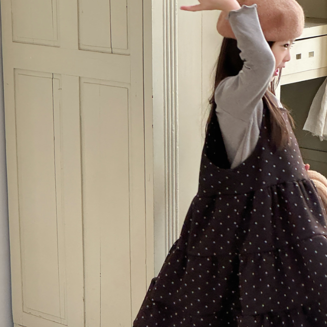 秋リボン刺しゅうTシャツ