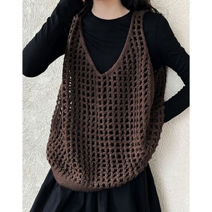 かぎ編みVネックノースリーブニット　a0618