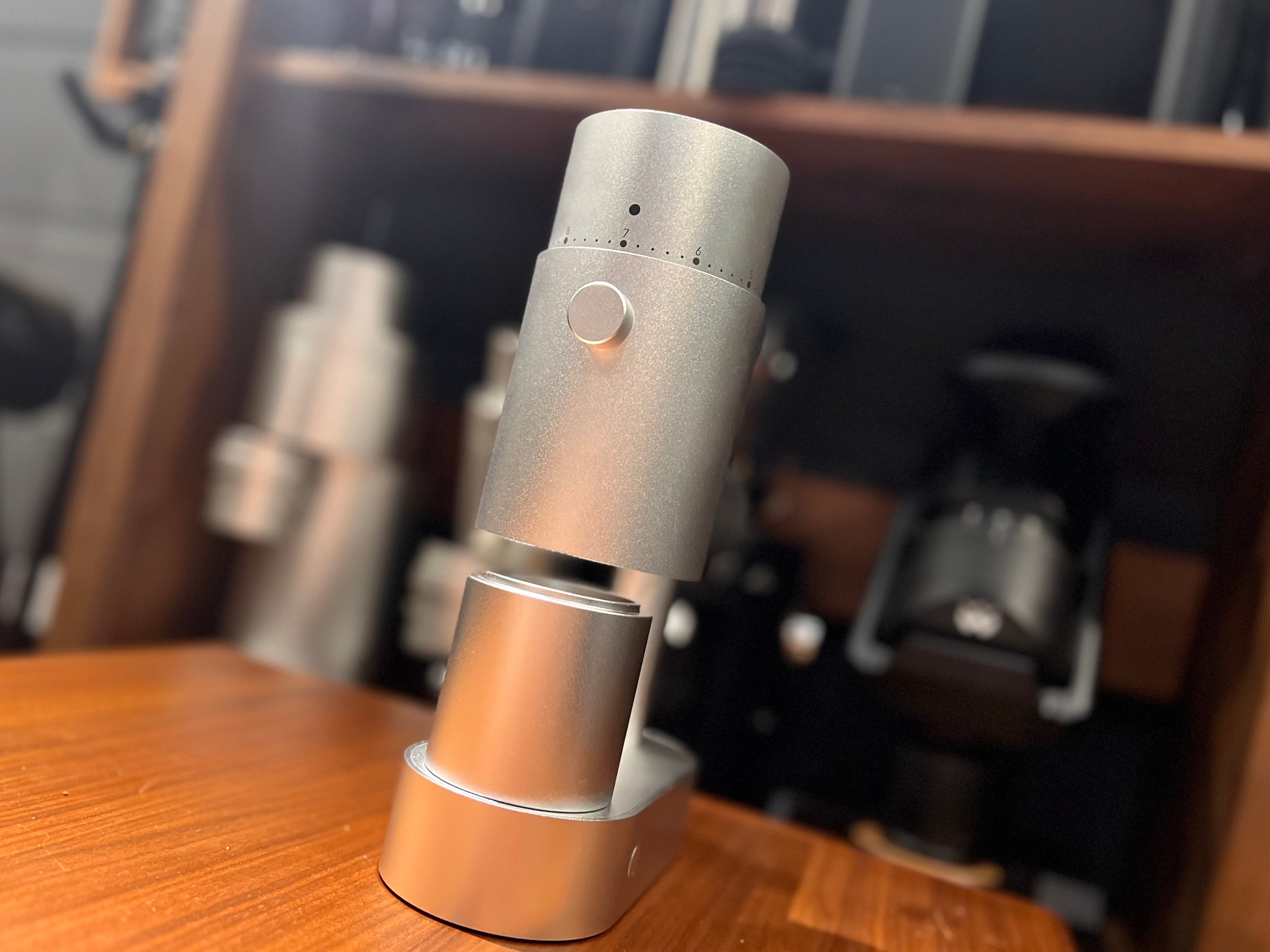 OPTION-O Lagom Casa 65mmburr Silver | COFFEE LAB KOMAMEYA