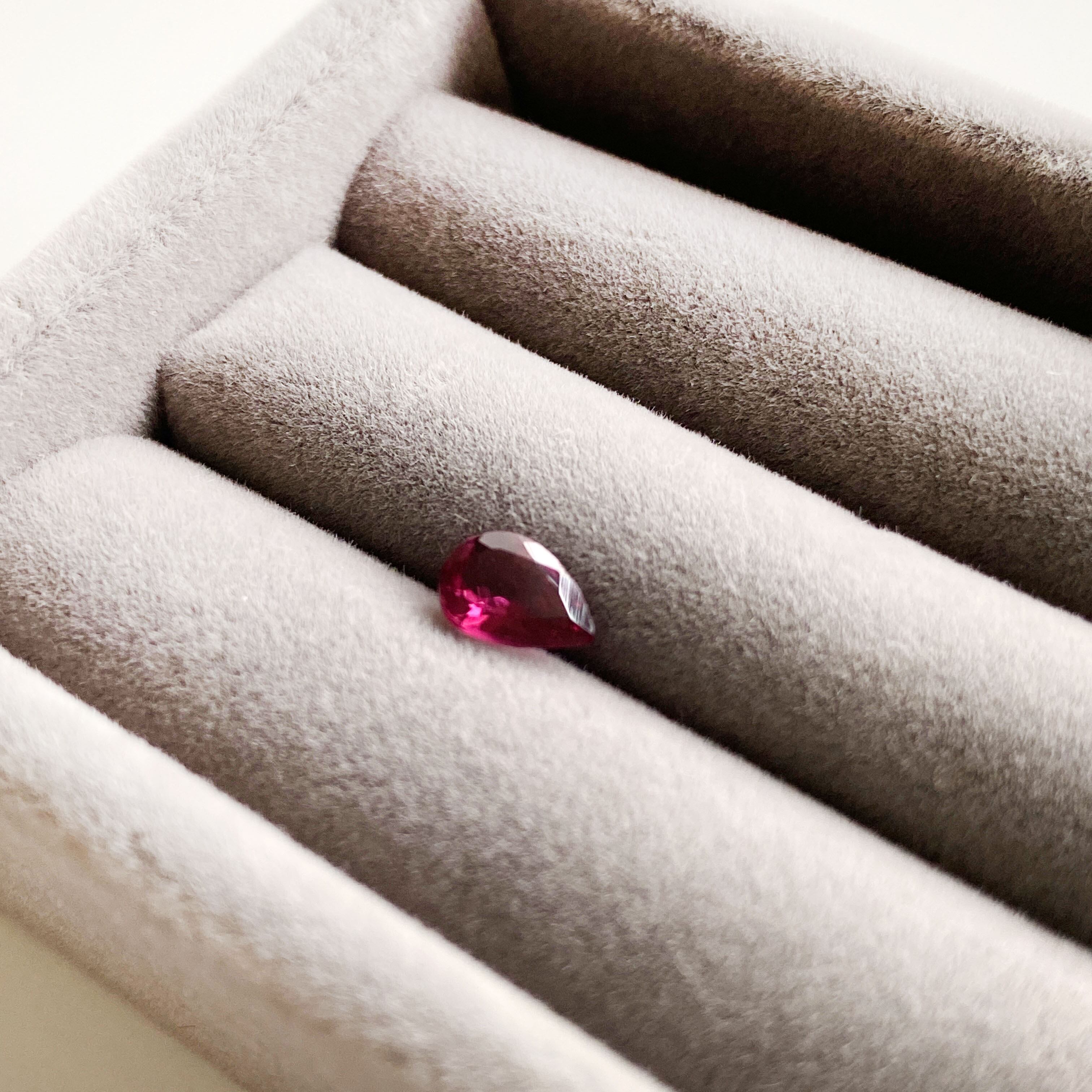 Rhodolite Garnet 0.75ct ロードライトガーネット