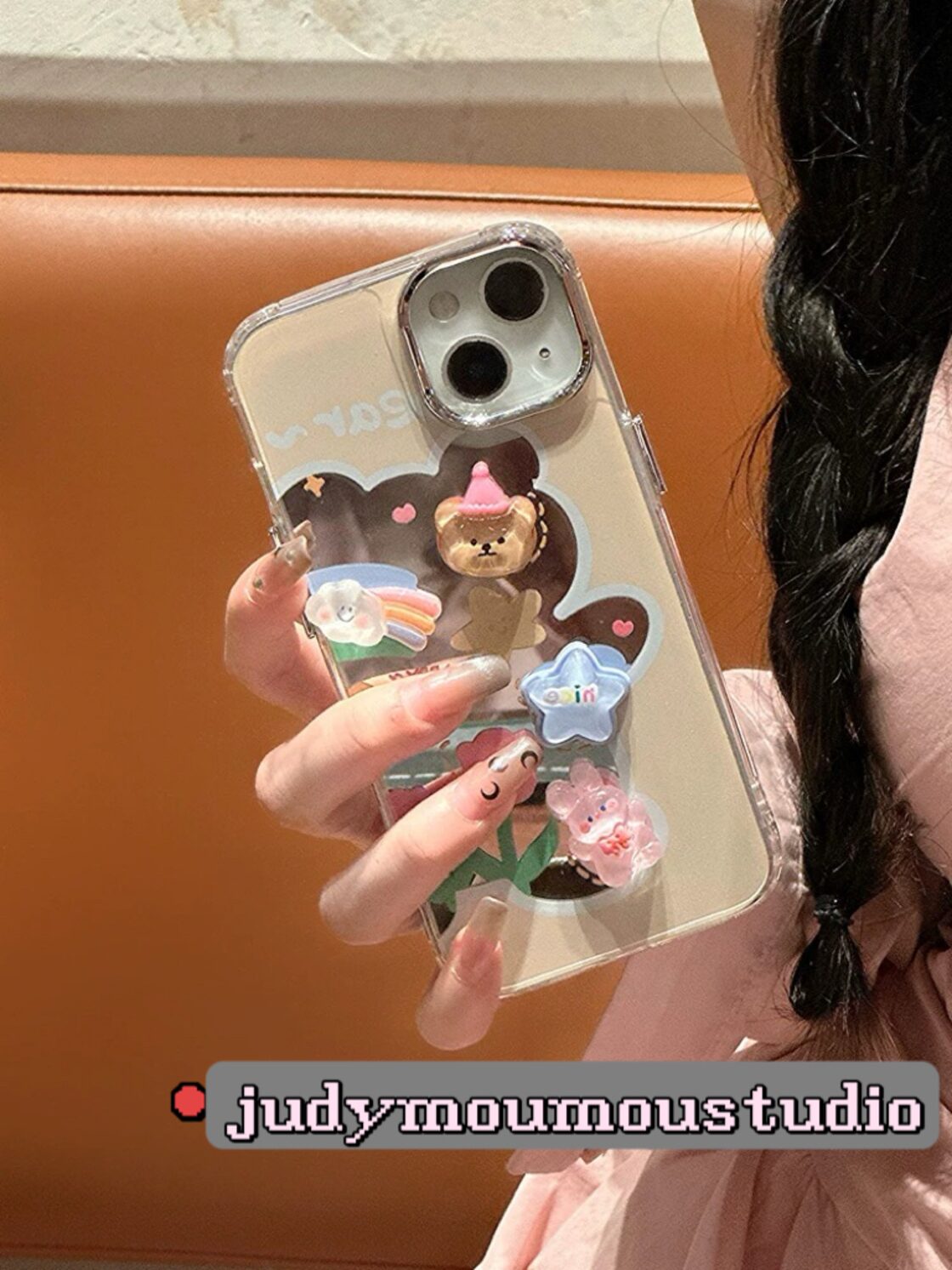 iPhone 15/14/13/12/11 ミラー3Dくまさん フラワーパーツケース 