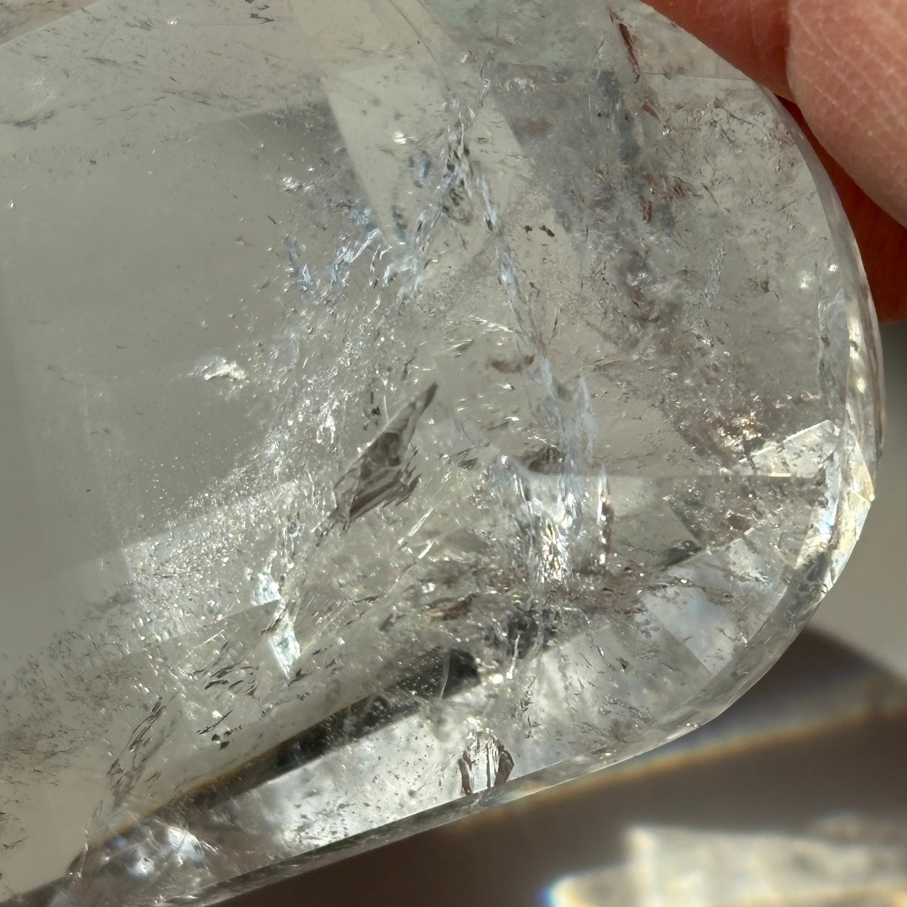 トカンティンス州産 レムリアンシードクリスタル 水晶 ハート ② 虹