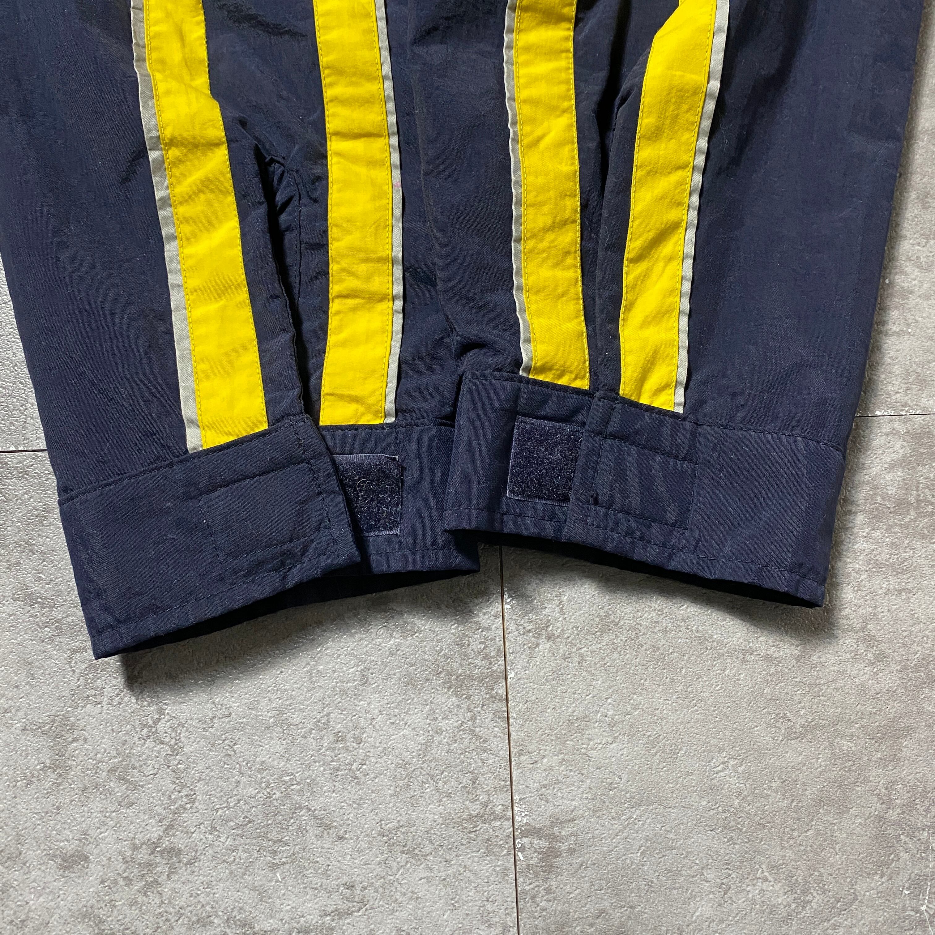 マカオ製】00's U.S.NAVY アメリカ海軍 刺繍ワンポイント バックロゴ