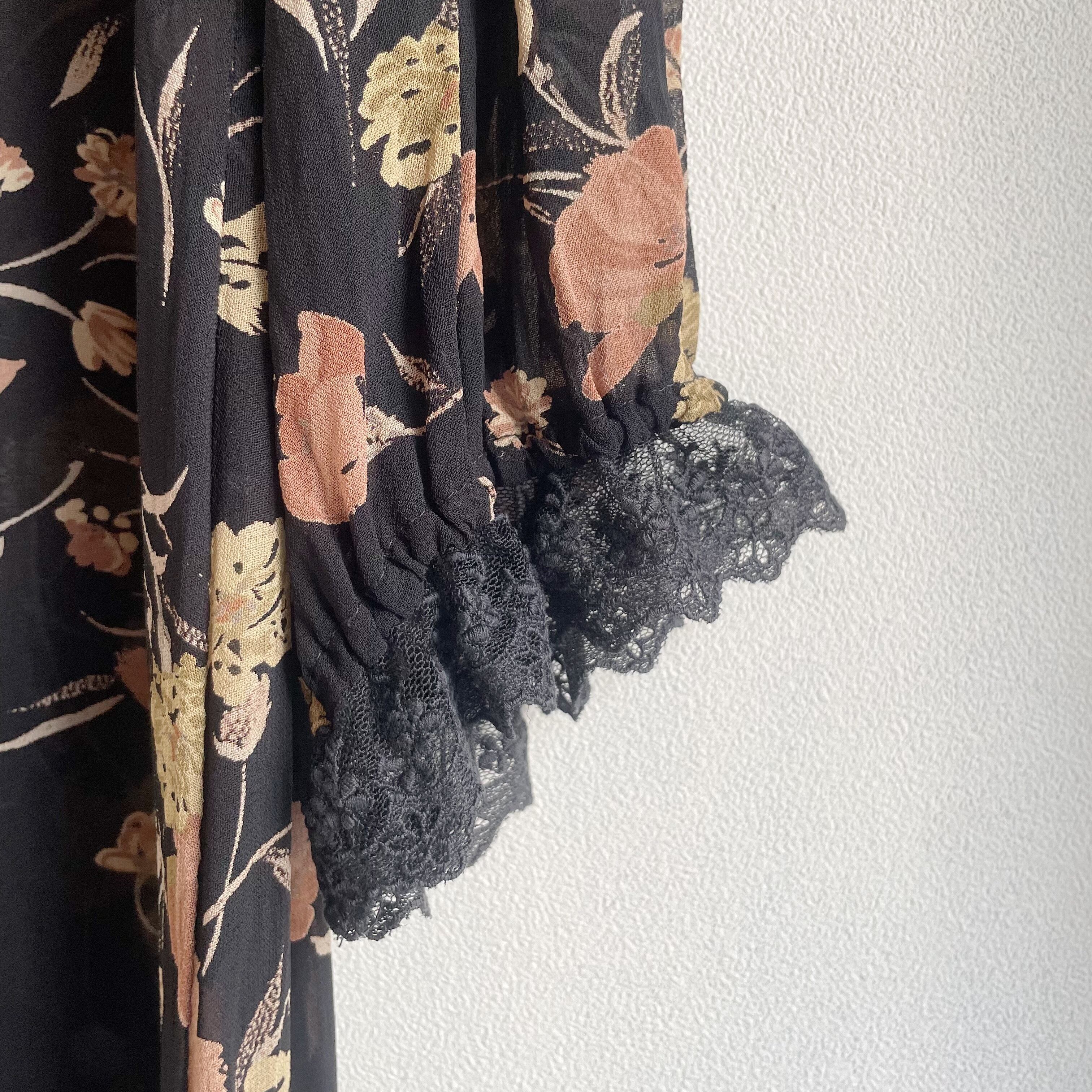 ブラック花柄シアーワンピース | Boutique888