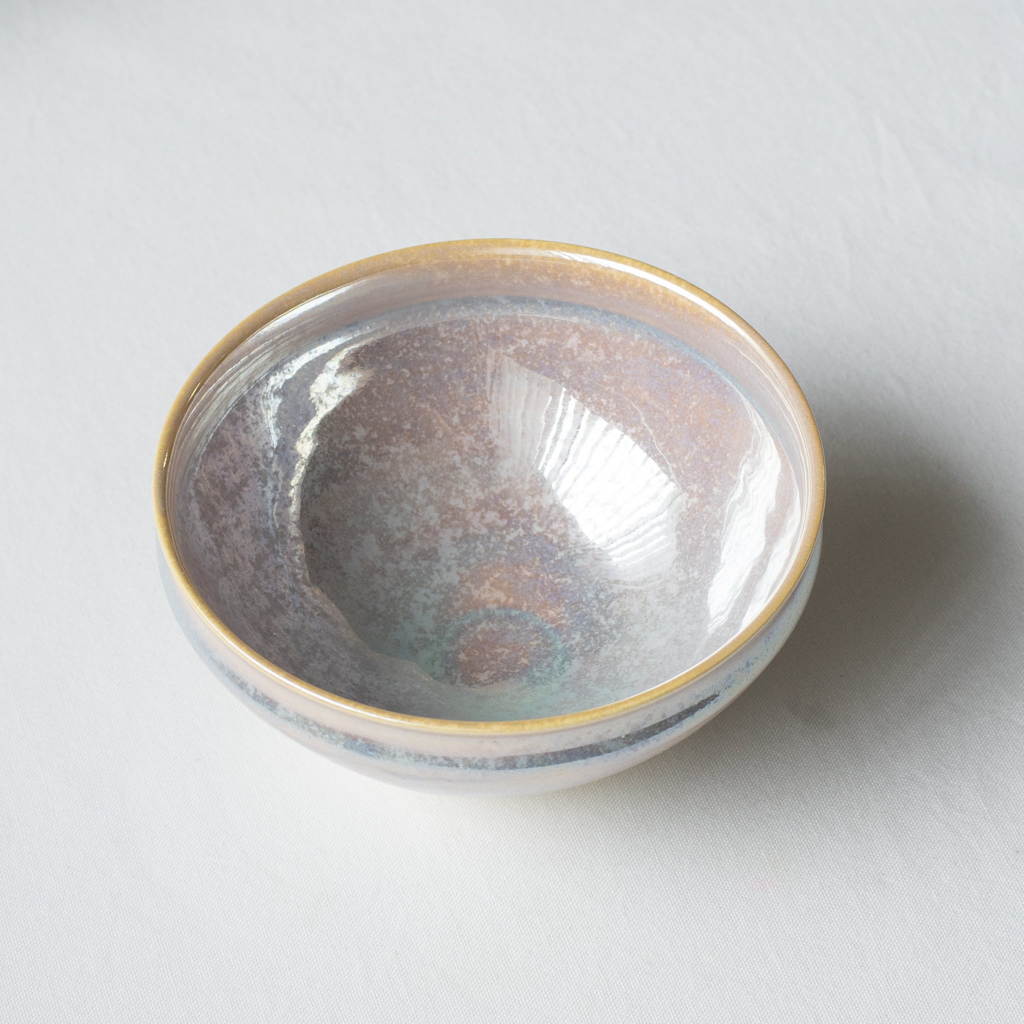 京型抹茶碗【パール】 | Kamani | 多治見で営む 美濃焼器のWebショップ