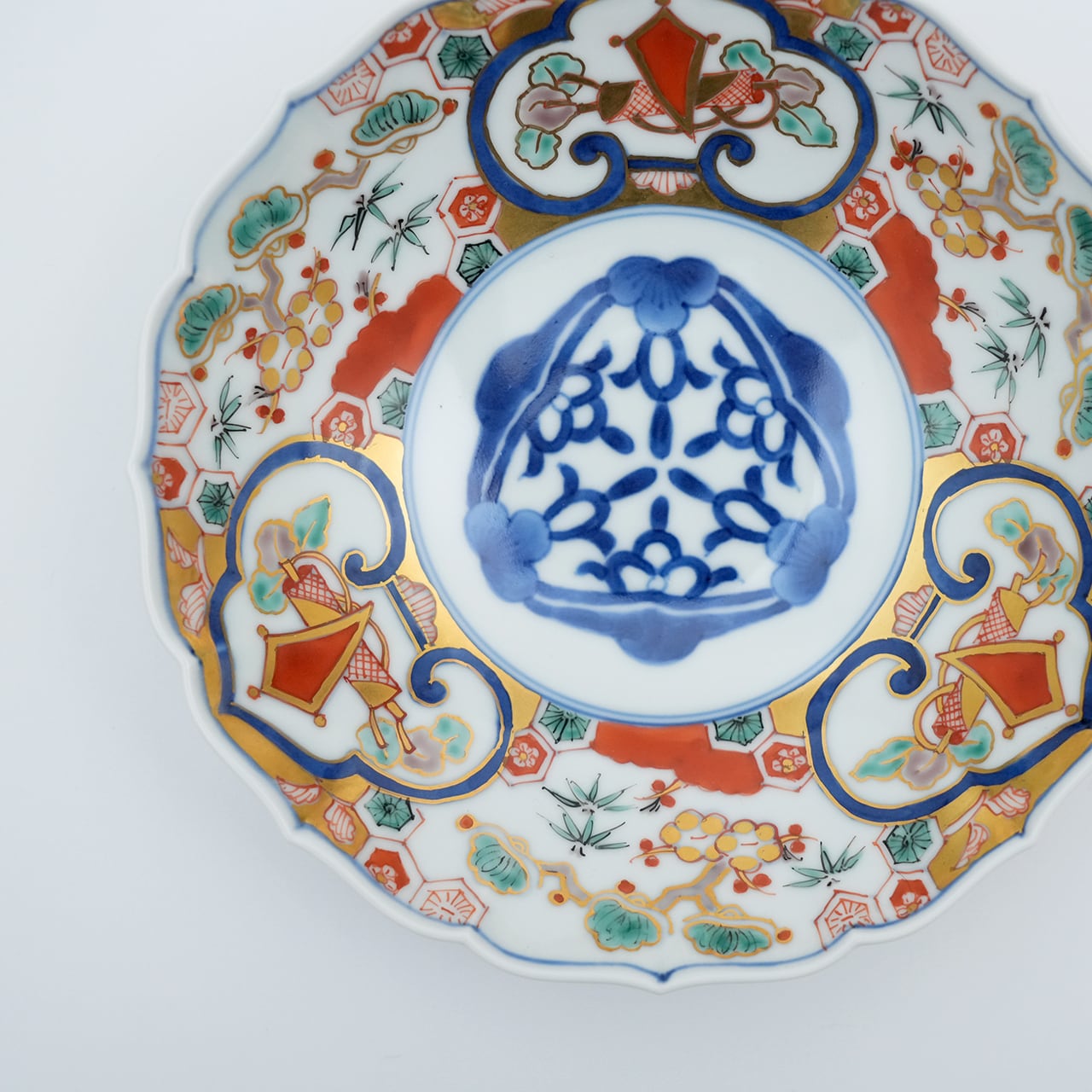 金襴手古伊万里松竹梅19cm桔梗渕ボウル | 福珠窯ファクトリーショップ