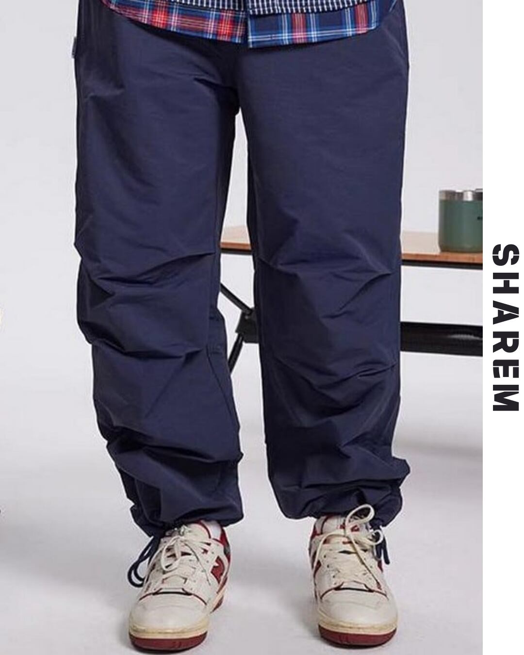 wide leg paratrooper pants B0054