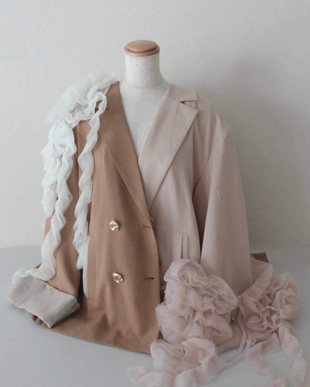 予約販売/11月上旬〜お届け予定】tulle whip jacket | onéu