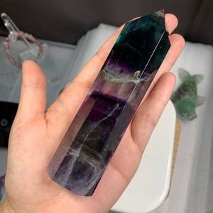 N.p139 美しいグラデーションフローライトポイント