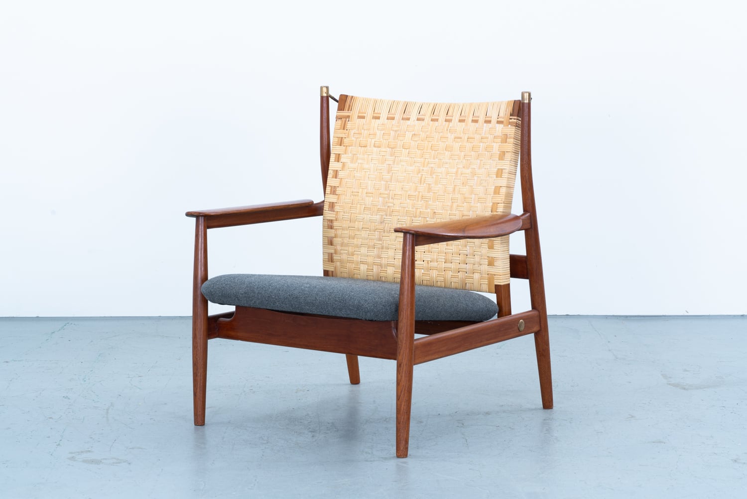 Finn Juhl | フィン ユール | kaikki gallery | 北欧ヴィンテージ家具