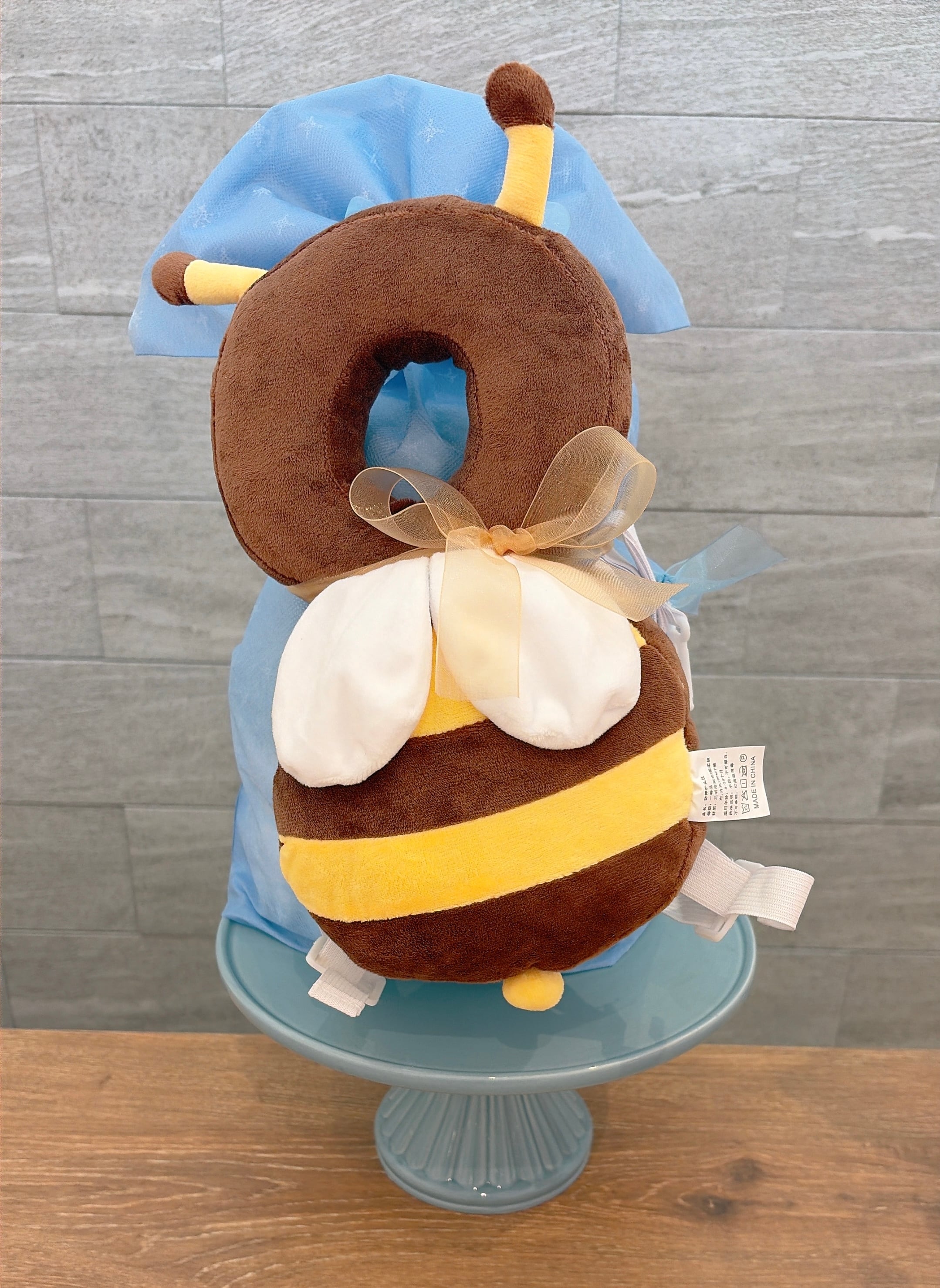 【送料無料】出産祝いに！ミツバチのおむつケーキ