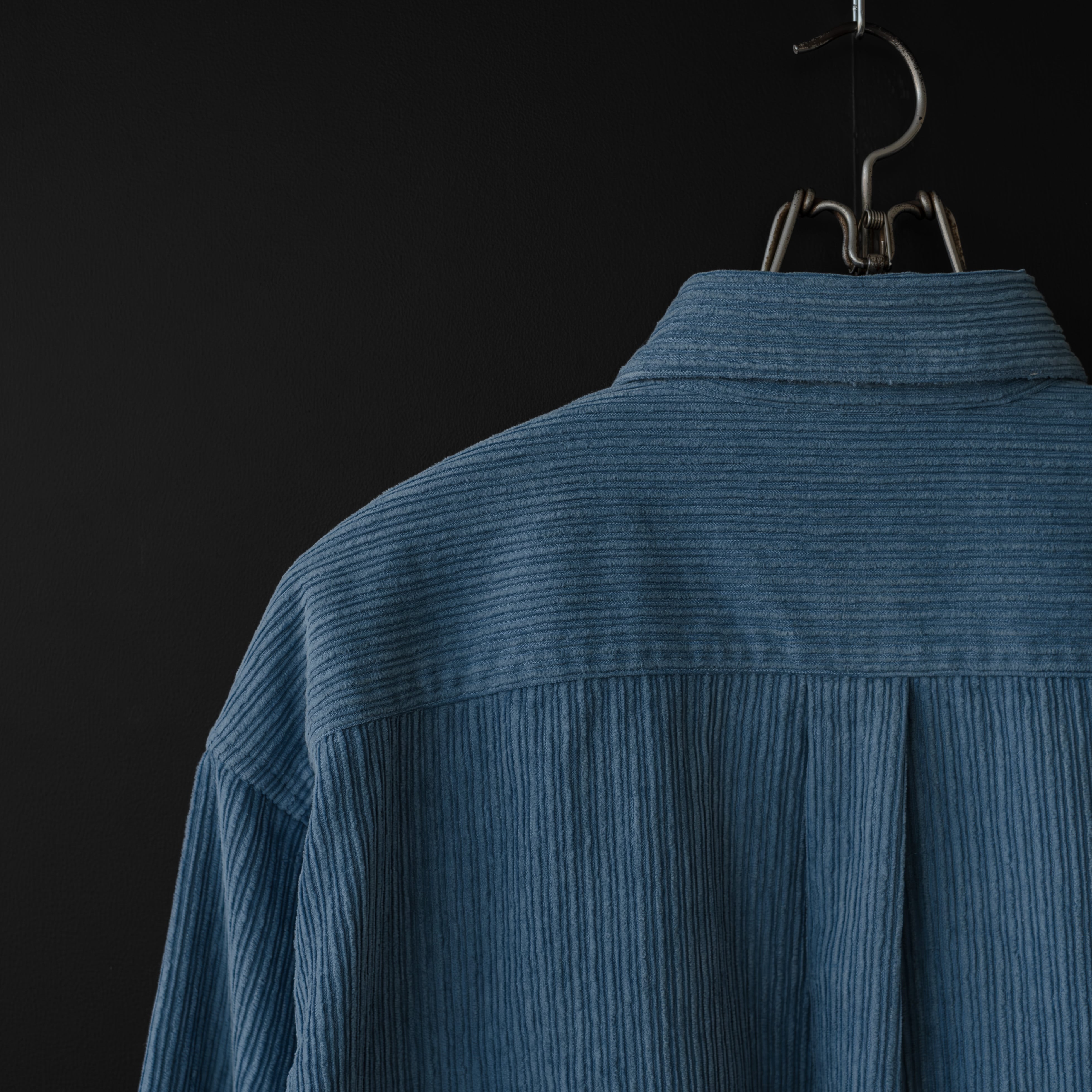 HOLIDAY】 DAMAGE CORDUROY BIG SHIRT JACKET (blue) | dros dro