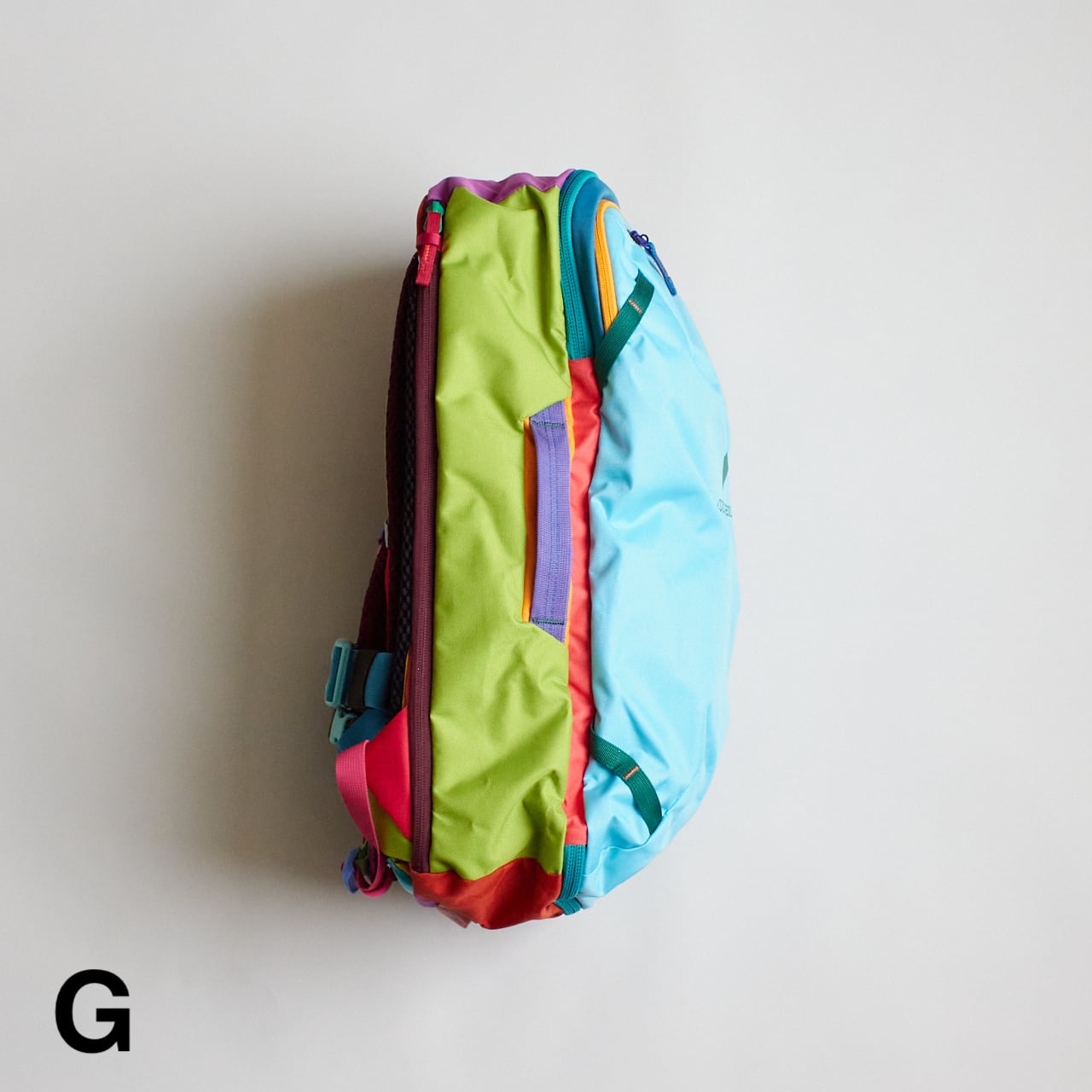 Cotopaxi（コトパクシ）Allpa 28L Travel Pack - Del Día c/#G 28L