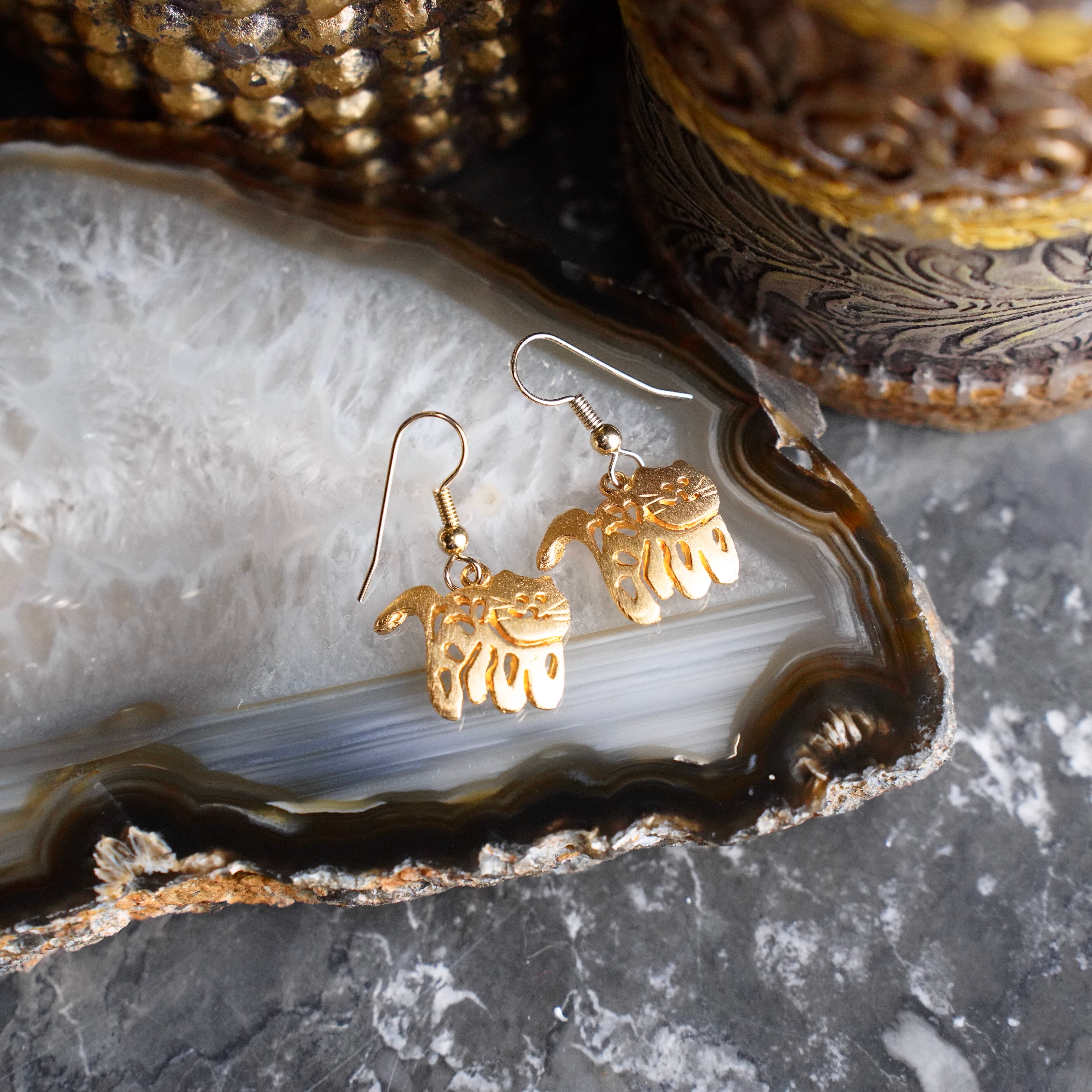ふんわりリトルウッズ×レース模様♡ピアス　1930 USA VINTAGE BEADS RIBBON DESIGN EARRING/アメリカ古着ビーズリボン
