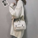 バッグ 軽量ミニショルダーバッグ 2way レディース メンズ ユニセックス ショルダーバッグ 斜めがけ 手提げ 小さめバッグ ポシェット ミニバッグ 多機能 コンパクト収納 軽い 軽量バッグ 旅行 お出かけ 買い物 散歩 大人 カジュアル　mp-085