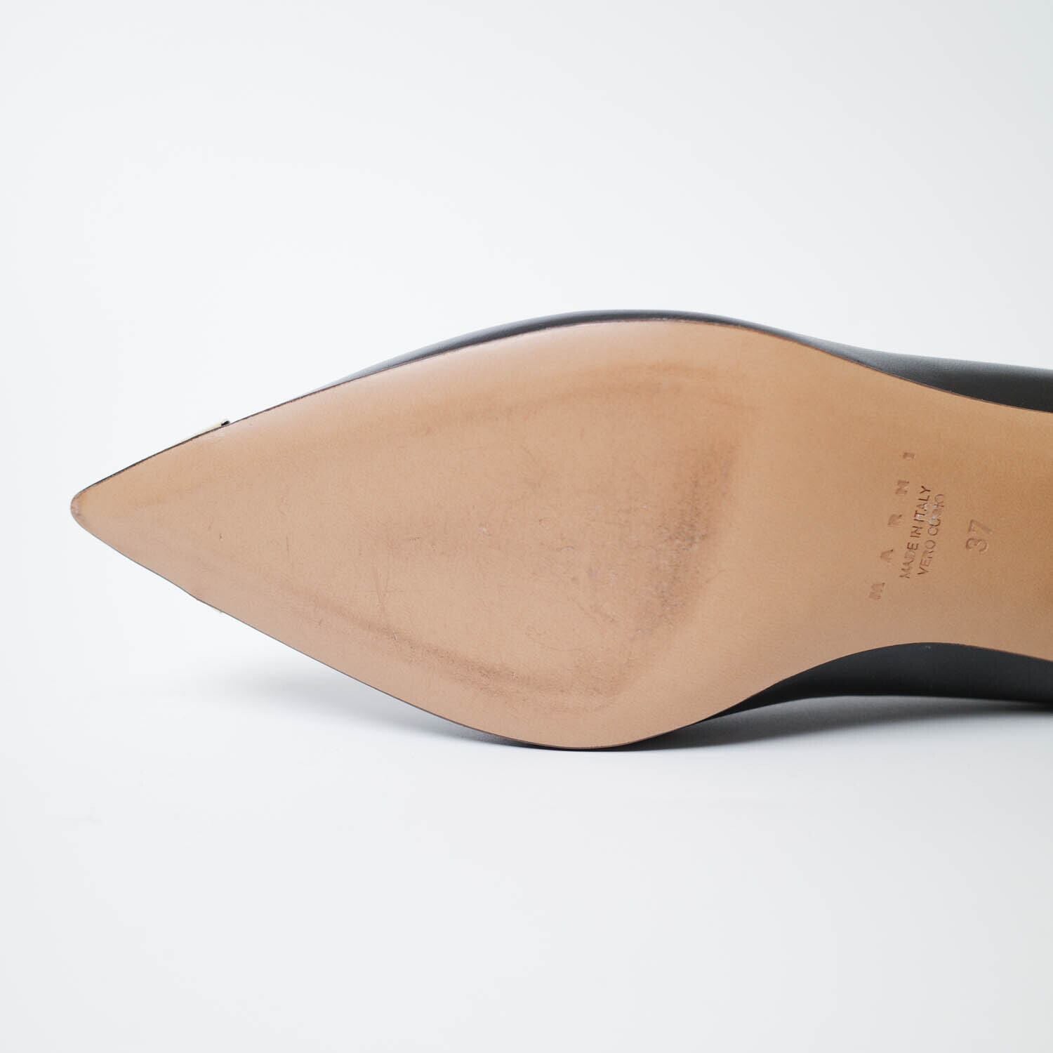 [NEW] MARNI	BICOLOR POINTED TOE PUMPS　PUMS001304
