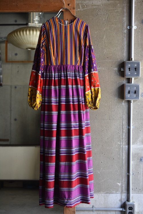 OK／1960-70's vintage handmade patchwork print design dress.