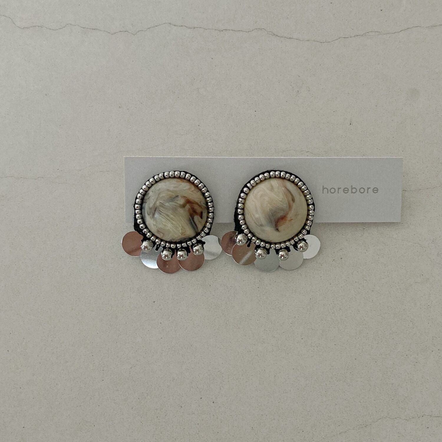 swirl beige (pierce / earring)