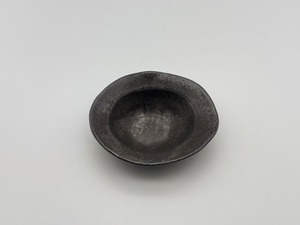 馬場勝文　黒釉リムオーバル深鉢（小）