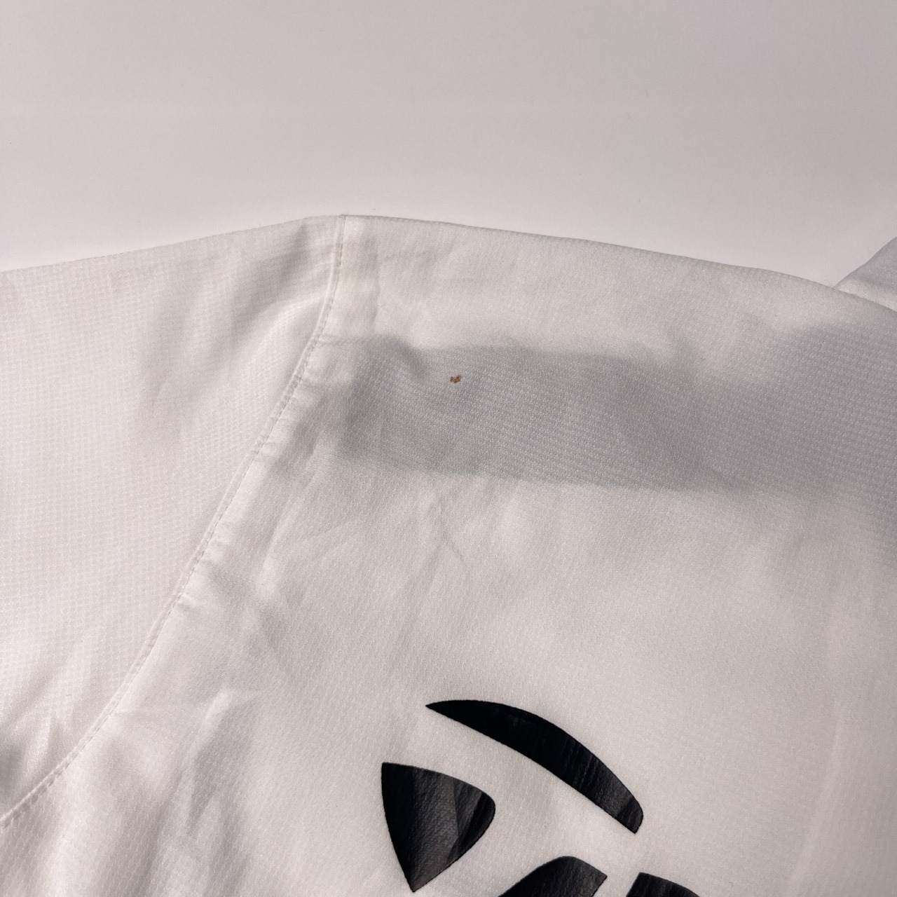 TaylorMade テーラーメイド ハーフジップ プルオーバー ウインドブレーカーM/ホワイト/ゴルフ