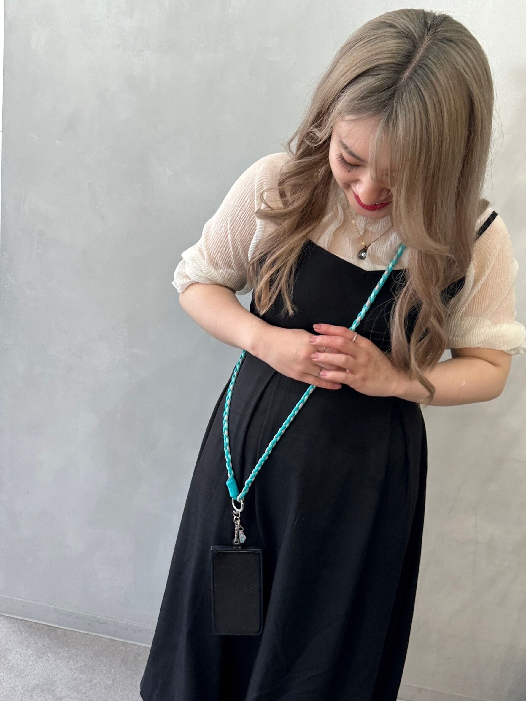 好きなカラーで楽しんで♡斜め掛けスマホショルダーストラップ/3色