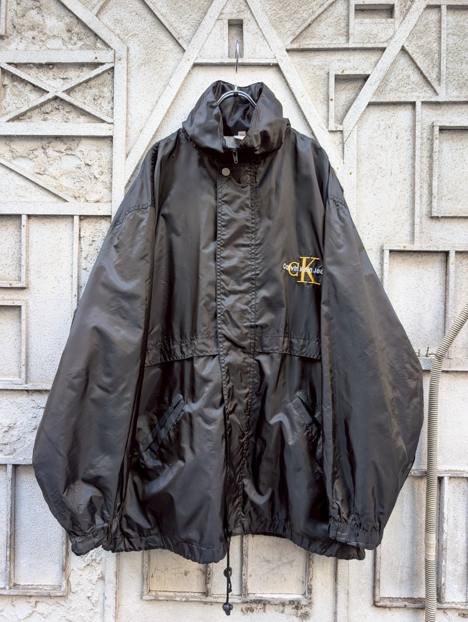 "CALVIN KLEIN" nylon jacket