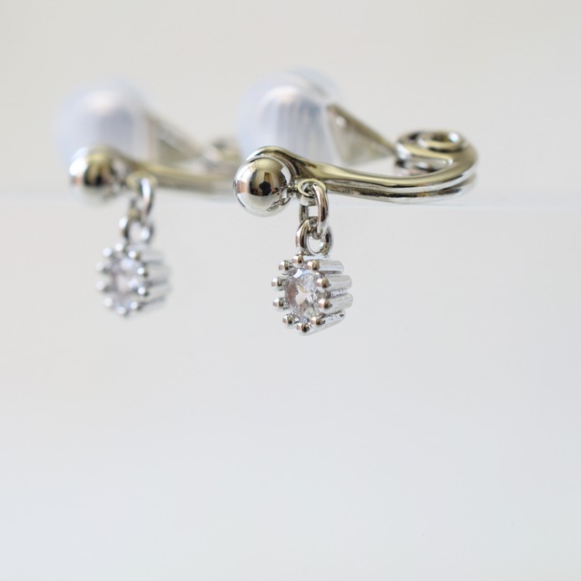 ジルコニアstone シルバー イヤリング 痛くない 落ちない 日本製 金属アレルギー対応 福耳 結婚式 送料無料