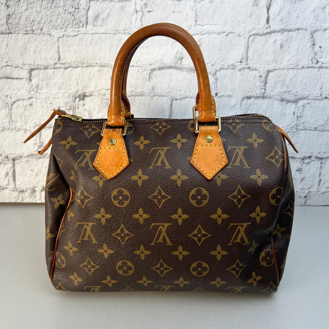 LOUIS VUITTON ルイヴィトン  スピーディ25 モノグラム M41528 レザー ハンドバッグ ブラウン A-10411