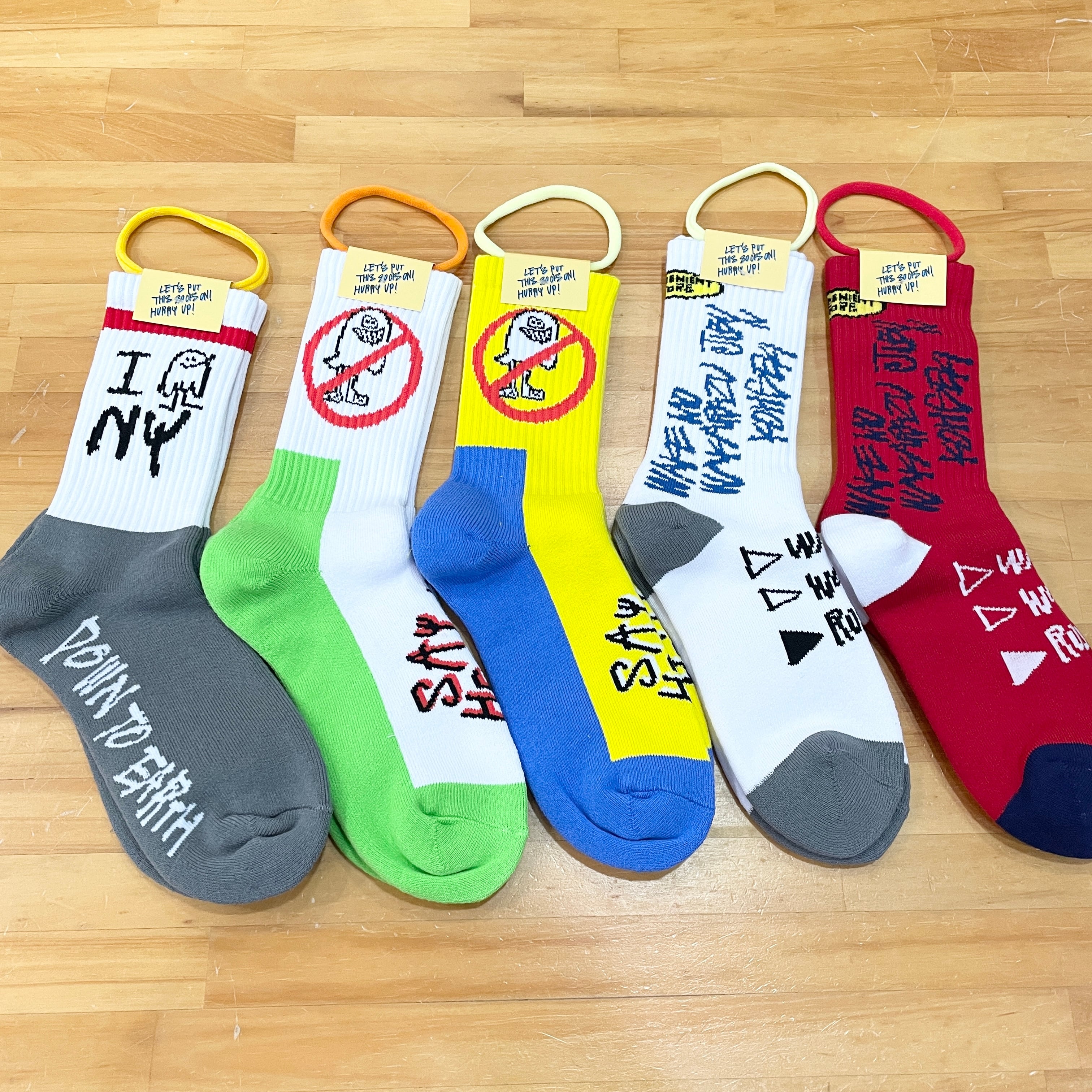 CONVENIENT STORE™ 【CONVENI Pixel Socks.Ver.3】 コンビニエント
