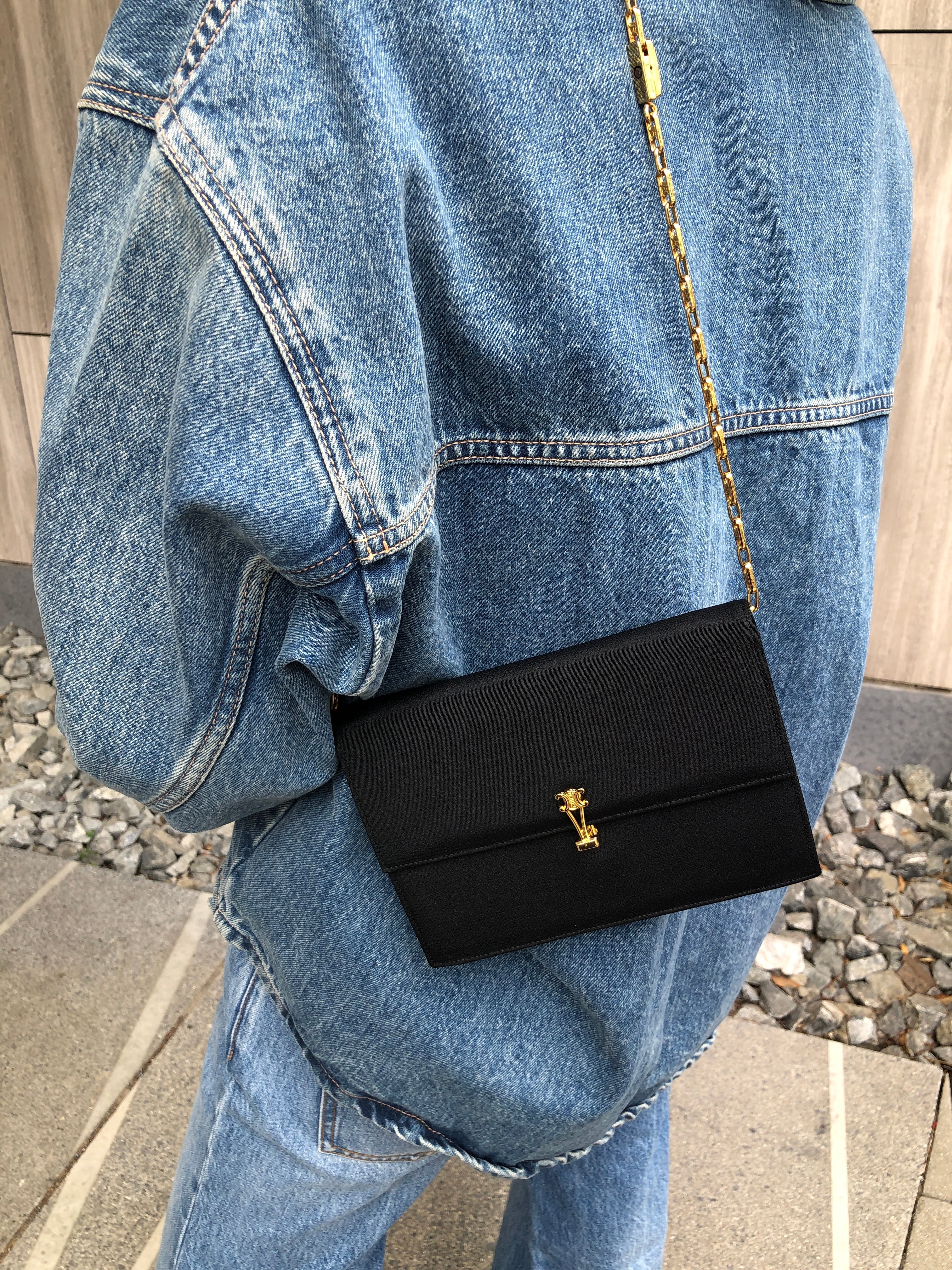 CELINE セリーヌ ショルダーバッグ ブラック トリオンフ キャンバス