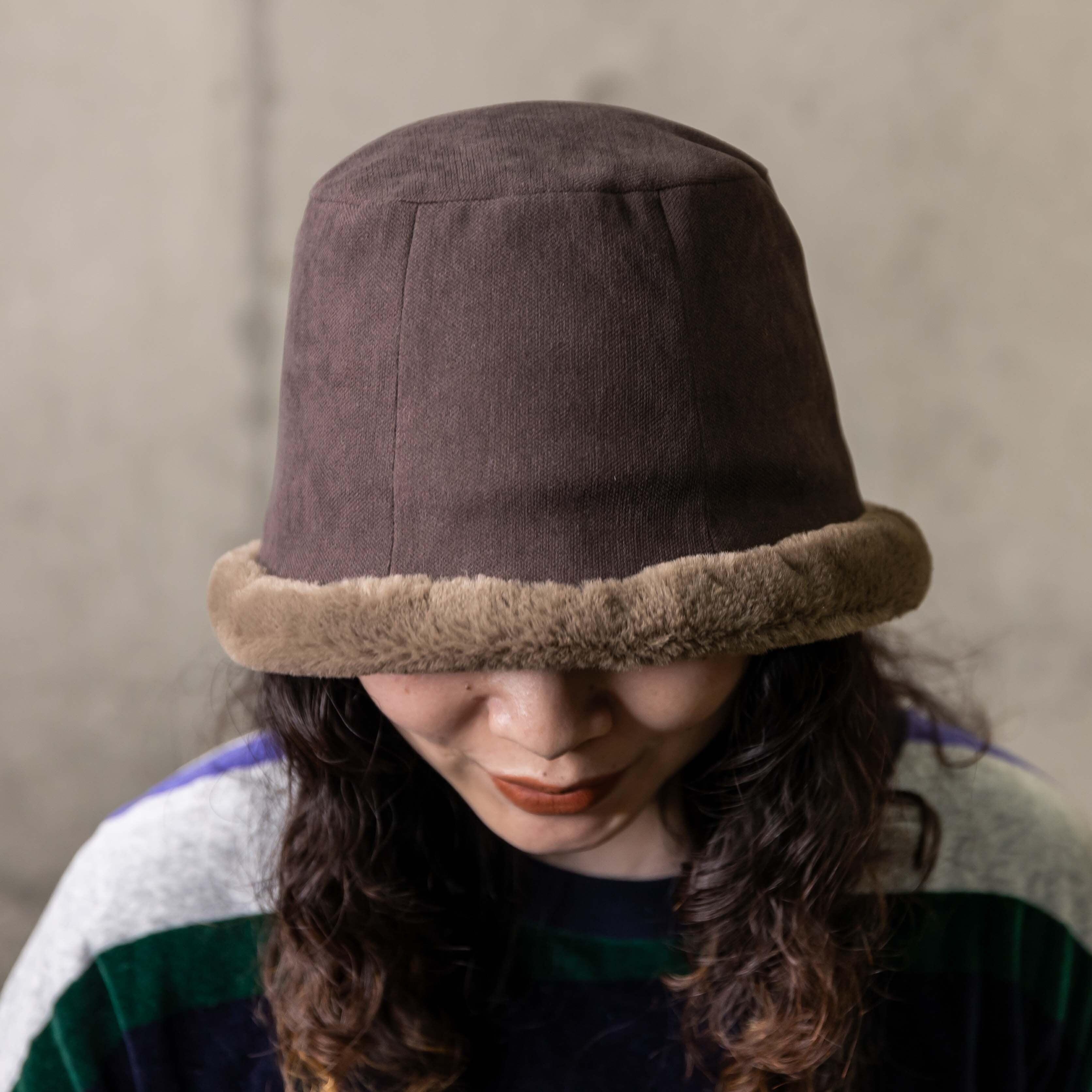 新品、未使用　mite えん帽子　トーク帽　Lサイズ みて mite.