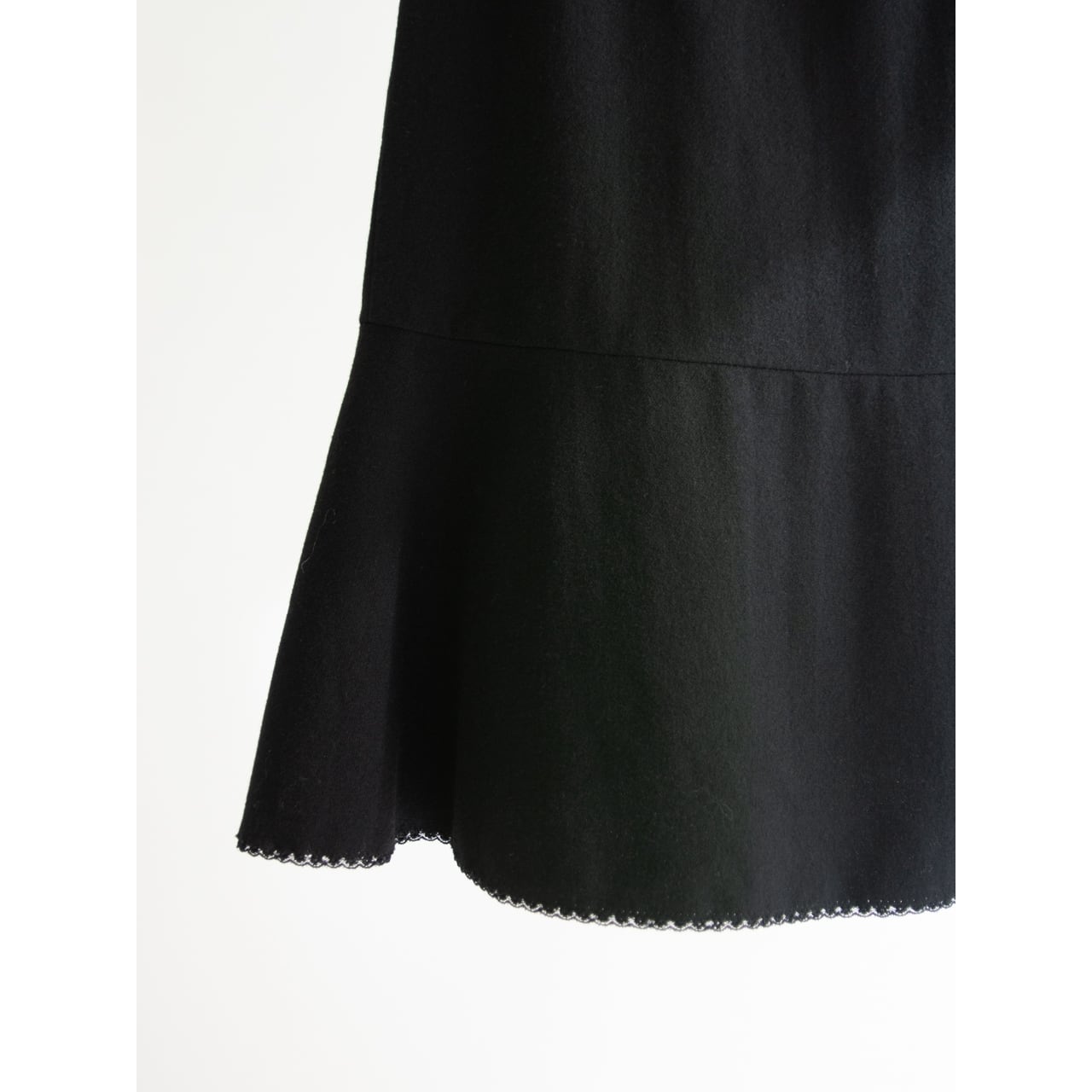 【KEITA MARUYAMA】Made in Japan Wool-Polyurethane Skirt(ケイタマルヤマ 日本製ウールポリウレタンスカート)